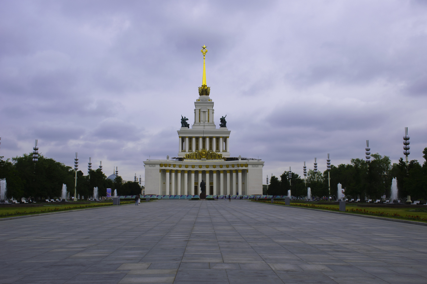 Вднх выставки павильон 1