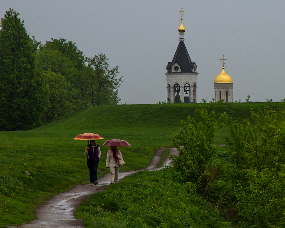 Тропа к церкви