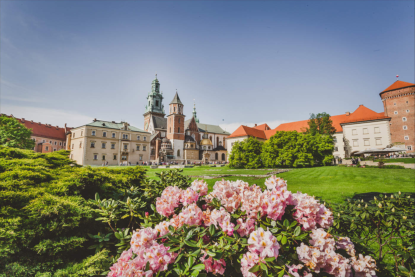 Wawel castle. Вавель Краков. Вавельский замок. Вавельский замок Польша. Королевский замок в Кракове.