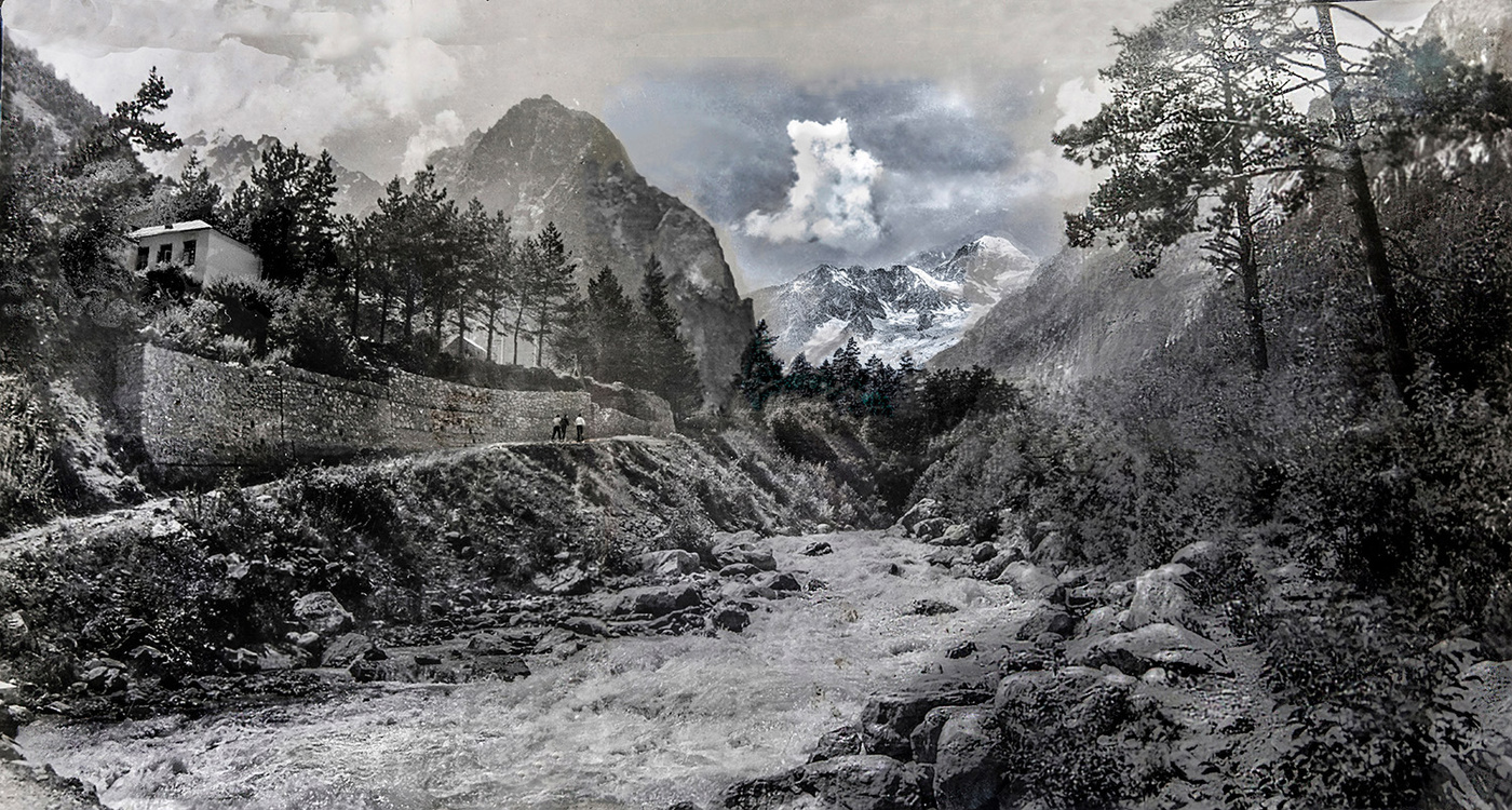 Каваз. Каваз. Гора пригорок горный гористый. Северный кавказ домбай. Каваз.