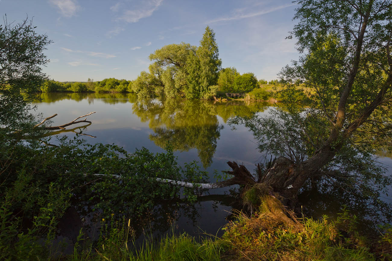 берег лета слушать. море и небо. пейзажи моря кальяри. обои домбровский. лето речка.