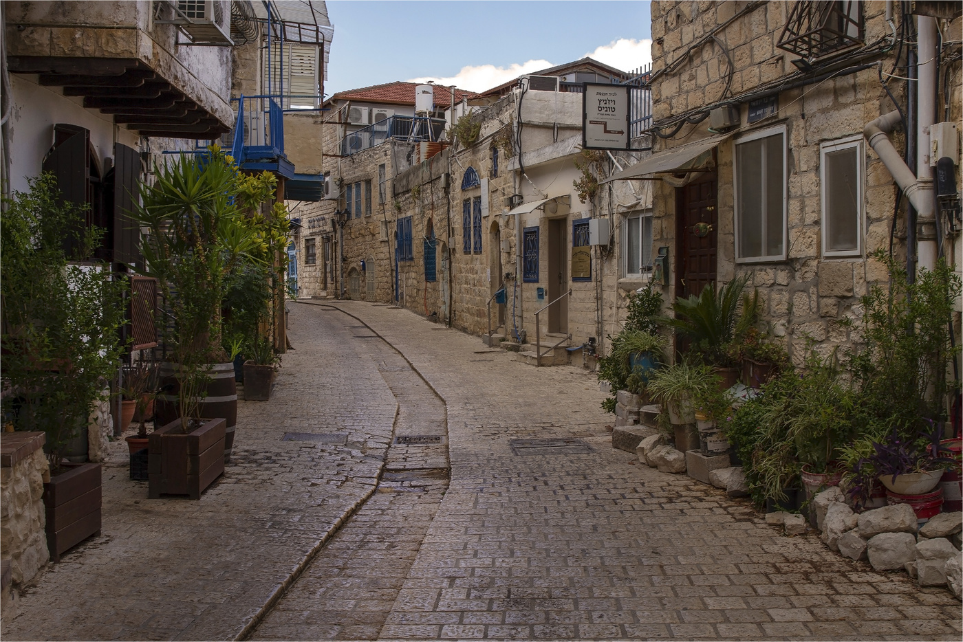 Город праведников в израиле цфат. Город цфат. Цфат город в израиле. Цфат квартал художников. Город цфат.