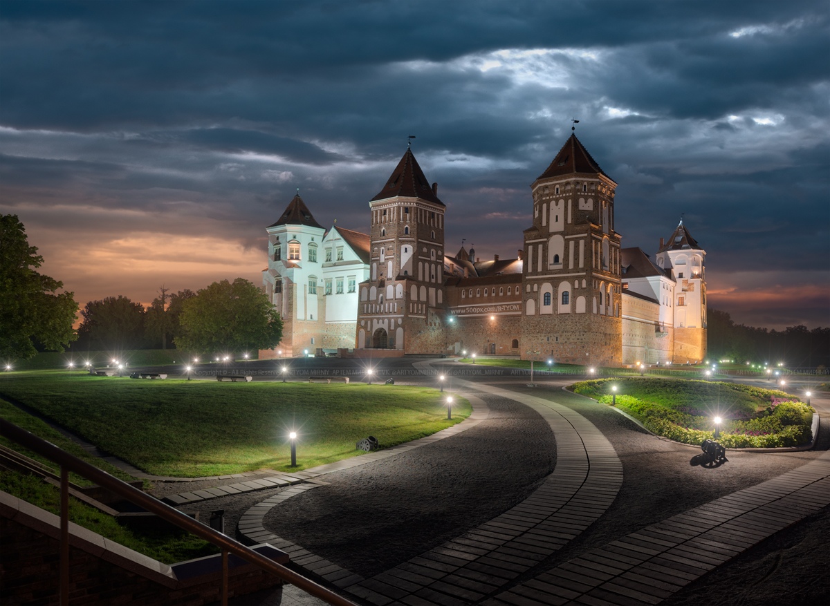 Мир Беларусь Фото